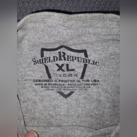 Men's long-sleeved t-shirt - Picture 2 of 3